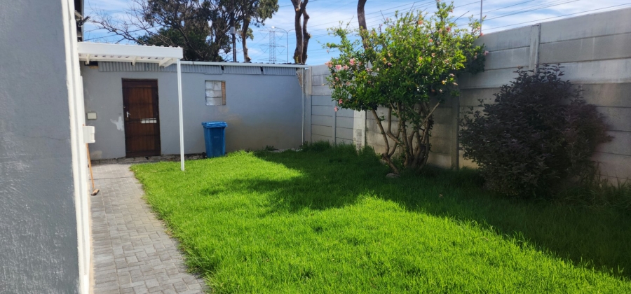 To Let 2 Bedroom Property for Rent in Surrey Estate Western Cape